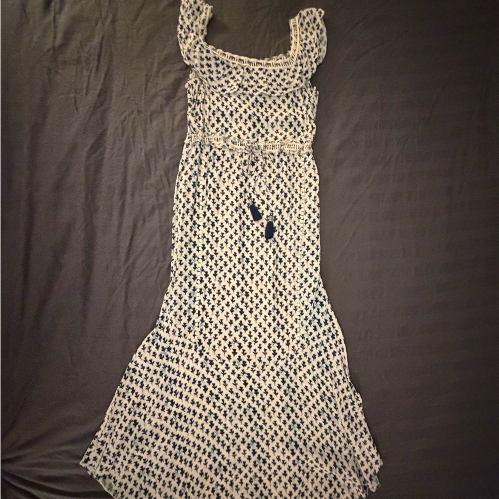 Saylor White & Blue Ruffle Midi dress Size M